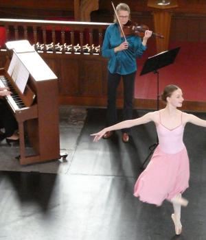 Kleintje Klassiek met ballet, piano en viool